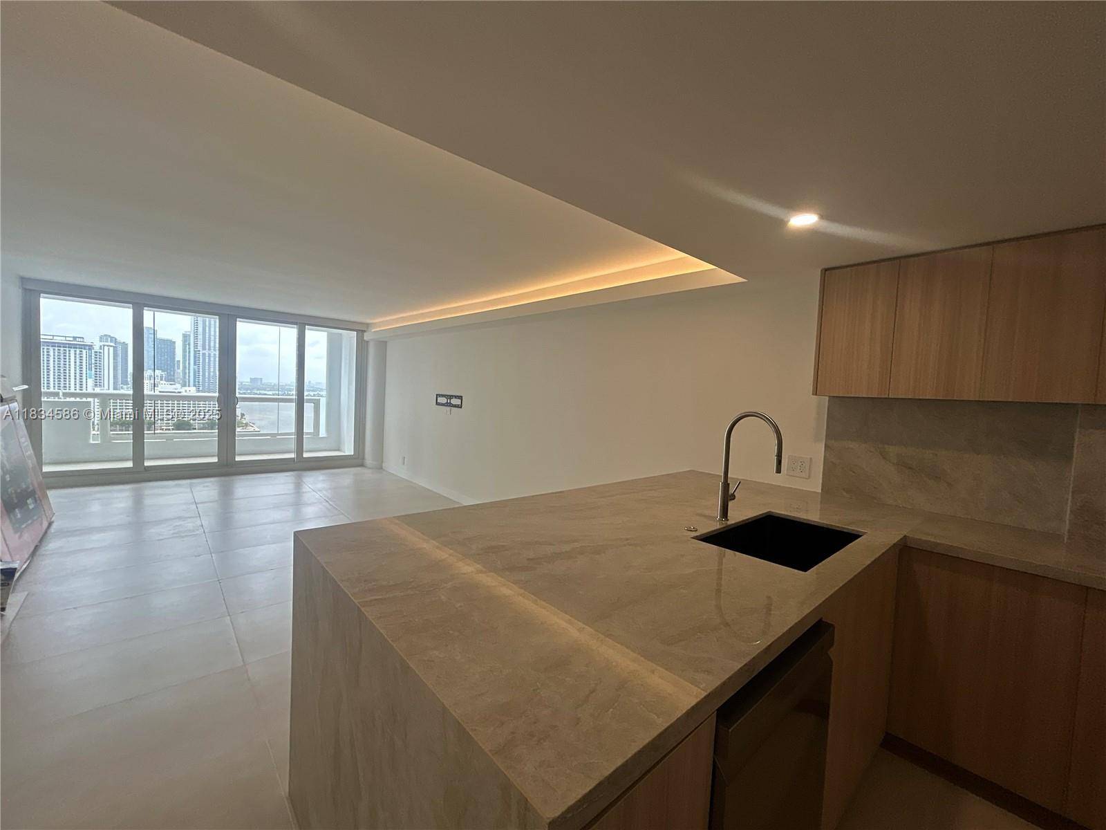 1717 N Bayshore Dr #A-2539, Miami, FL 33132