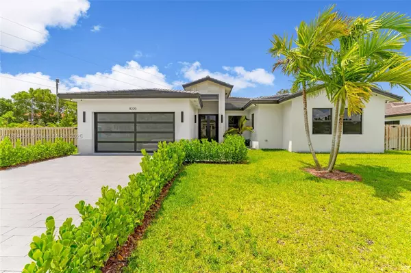 8220 SW 193rd Terrace, Cutler Bay, FL 33157
