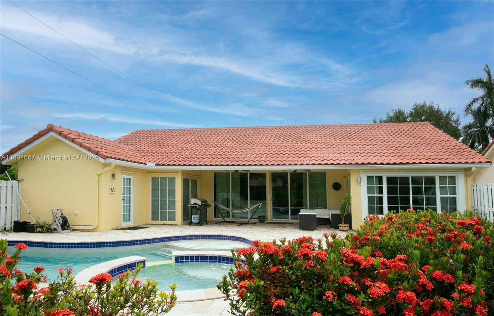 1049 Laguna Springs Dr, Weston, FL 33326