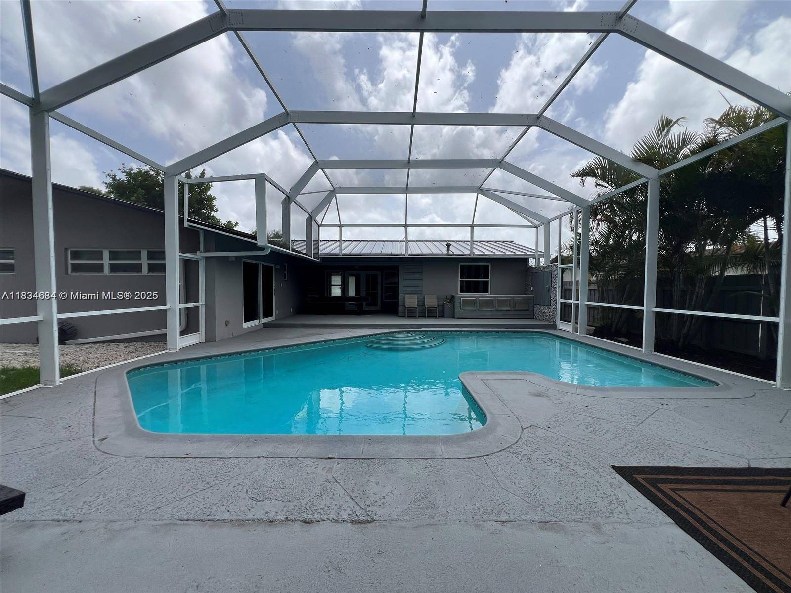 Hollywood, FL 33021,1405 N 46th #n/a