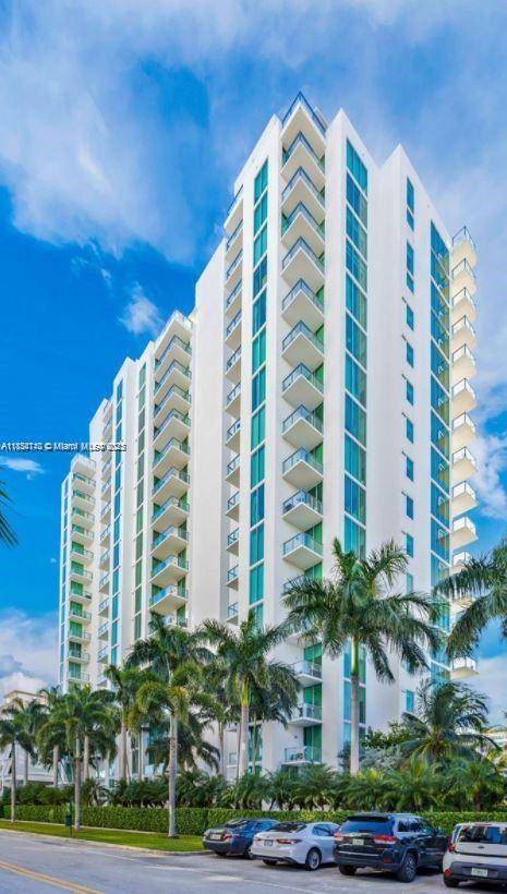 7930 East Dr #707, North Bay Village, FL 33141