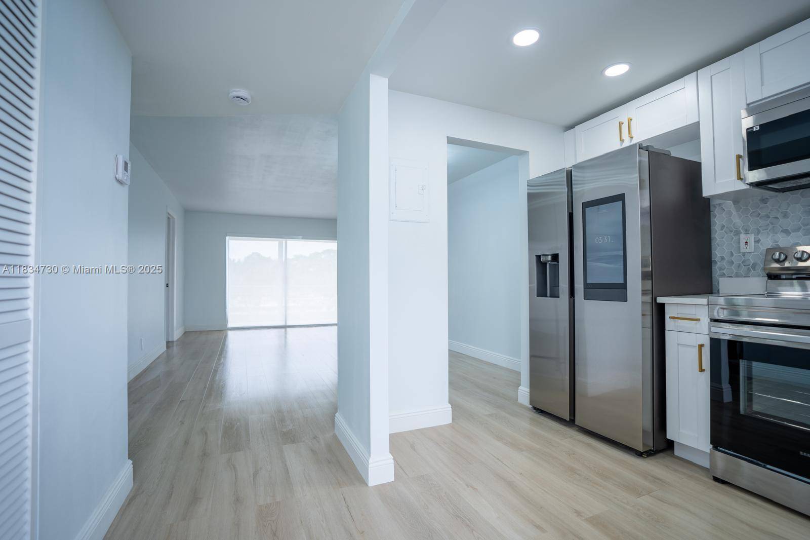 Sunrise, FL 33322,9601 Sunrise Lakes Blvd #311