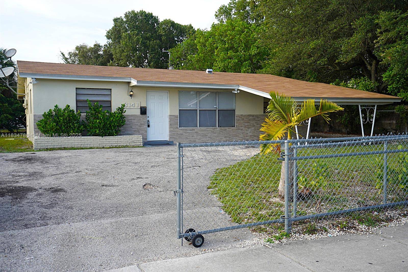 3141 NW 14th St, Lauderhill, FL 33311
