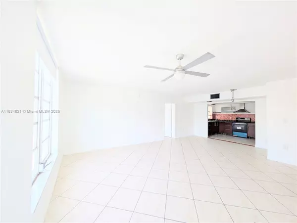 Bay Harbor Islands, FL 33154,1075 93rd ST #401