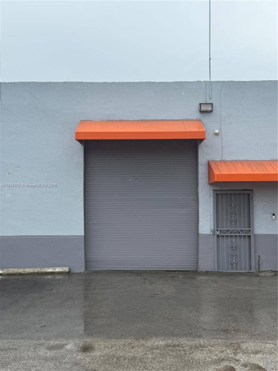 3771 NW 51st St #3771-C, Hialeah, FL 33142