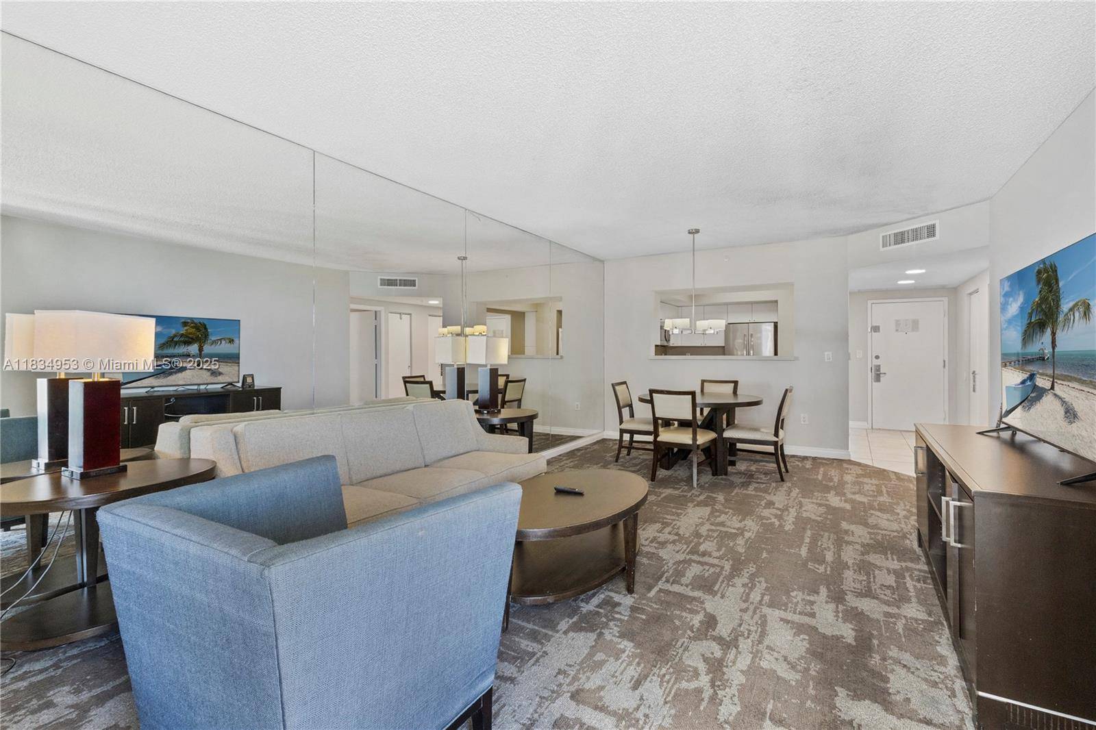 Sunny Isles Beach, FL 33160,17375 Collins Ave #1004