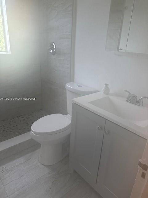 Miami Beach, FL 33141,985 Bay Dr #3