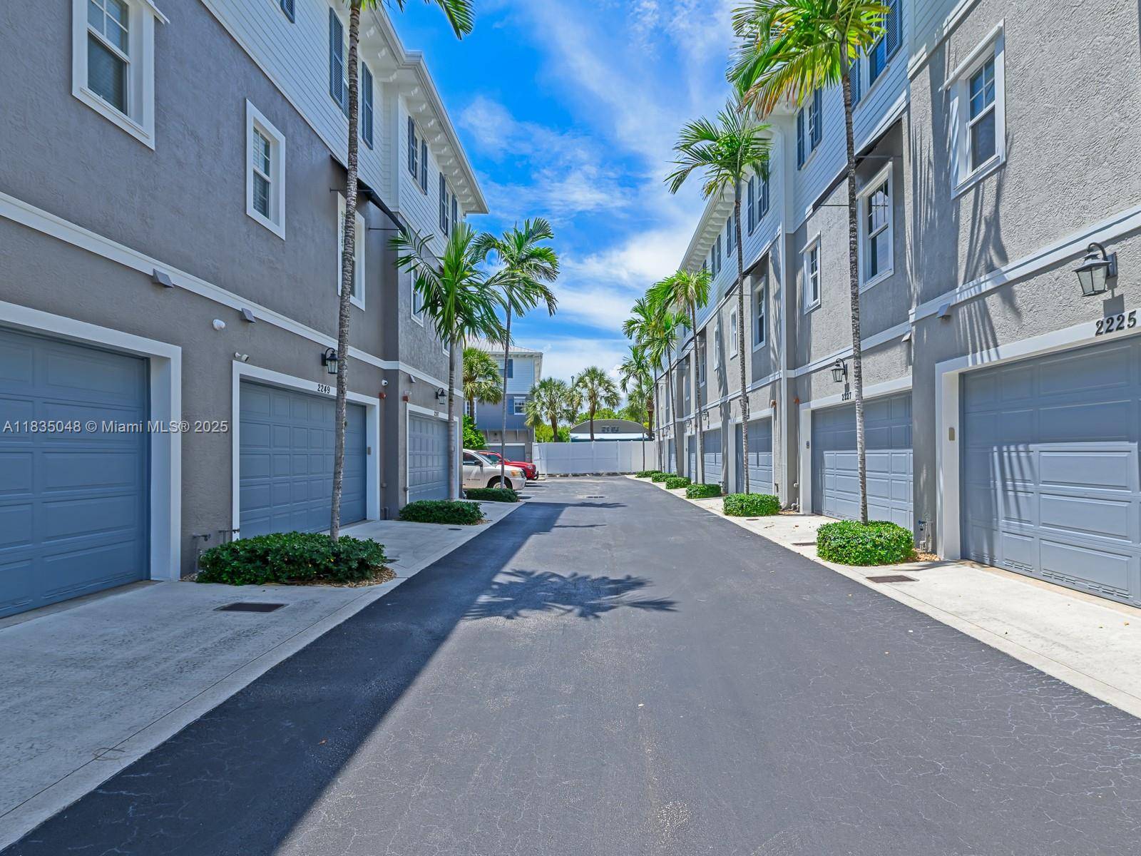 Wilton Manors, FL 33305,2249 NE 9th Ave