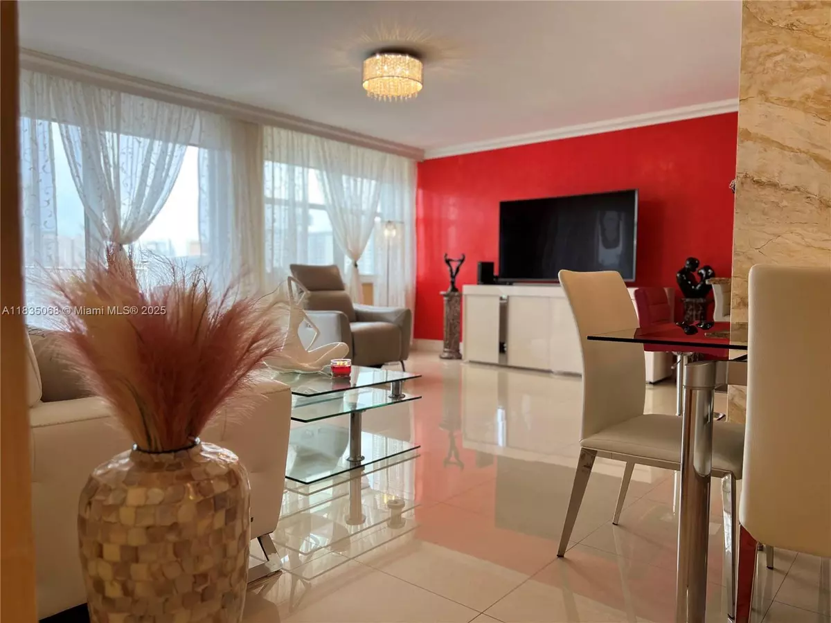 Hallandale Beach, FL 33009,430 Golden Isles Dr #504