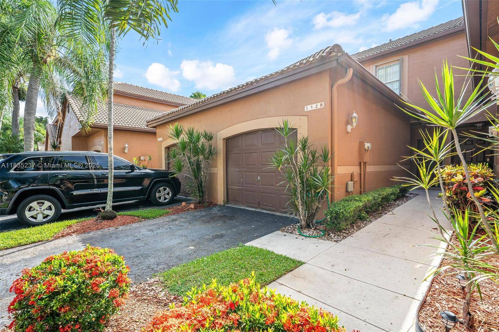 Weston, FL 33327,1528 Veracruz Ln #4-3