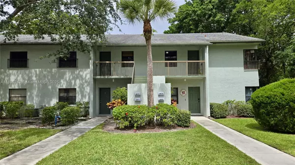 Coconut Creek, FL 33066,3864 N Carambola Cir N #2959