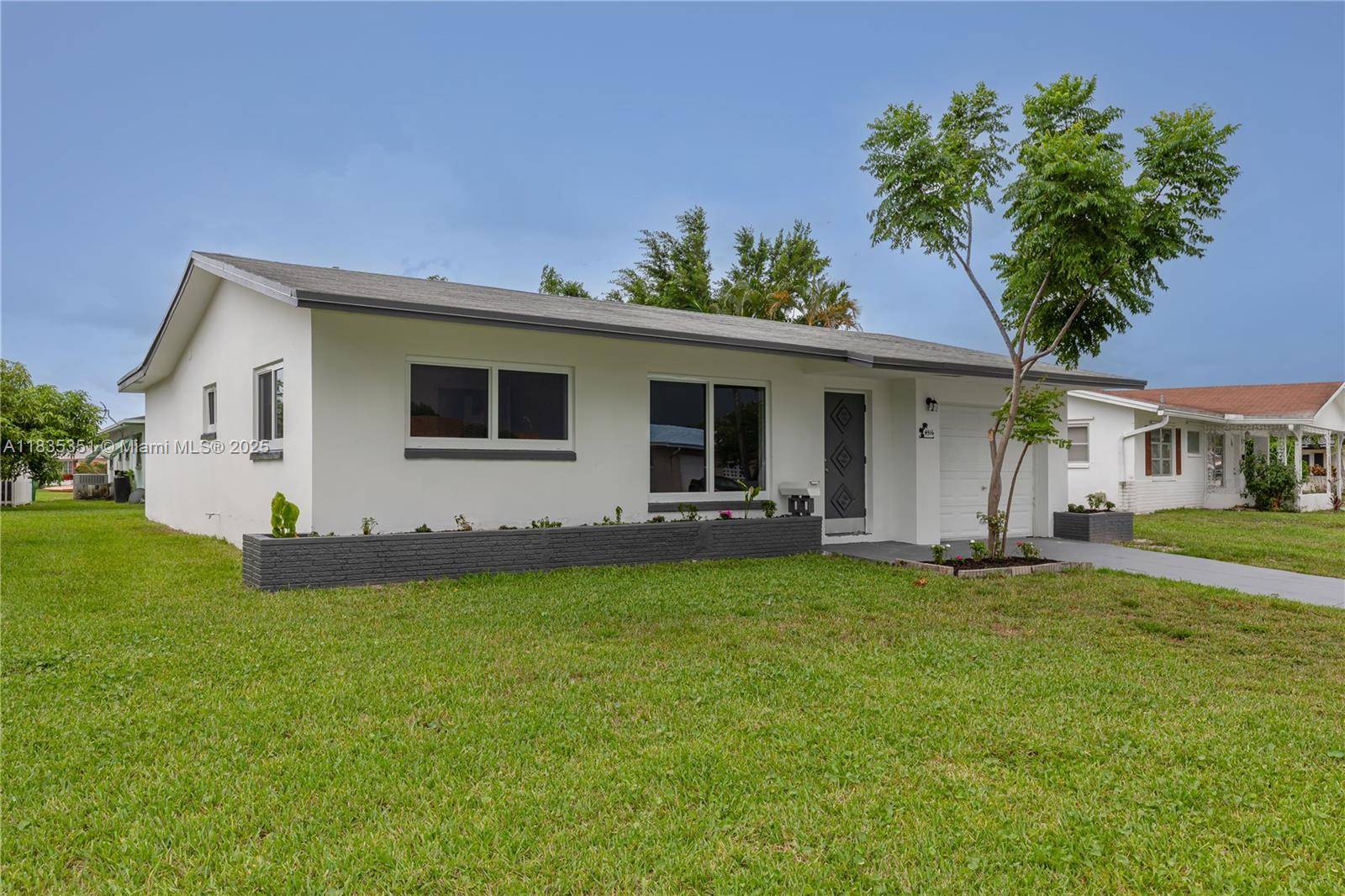 Tamarac, FL 33319,4516 Mainland Dr