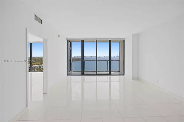 601 NE 36th St #1511, Miami, FL 33137