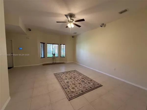 Homestead, FL 33035,1945 SE 24th Ave #1945