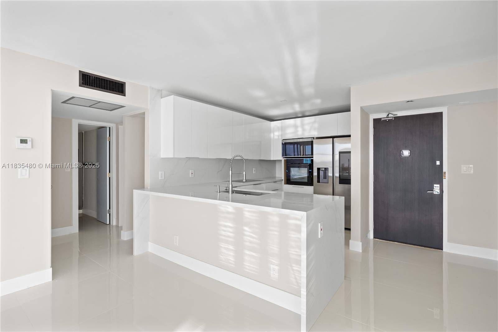 20335 W Country Club Dr #1509, Aventura, FL 33180