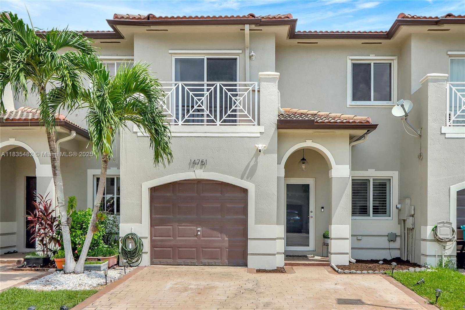 Miami, FL 33185,14751 SW 23rd St #14751