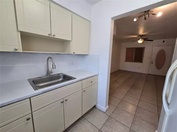 Miami, FL 33125,2330 NW 11th St #15
