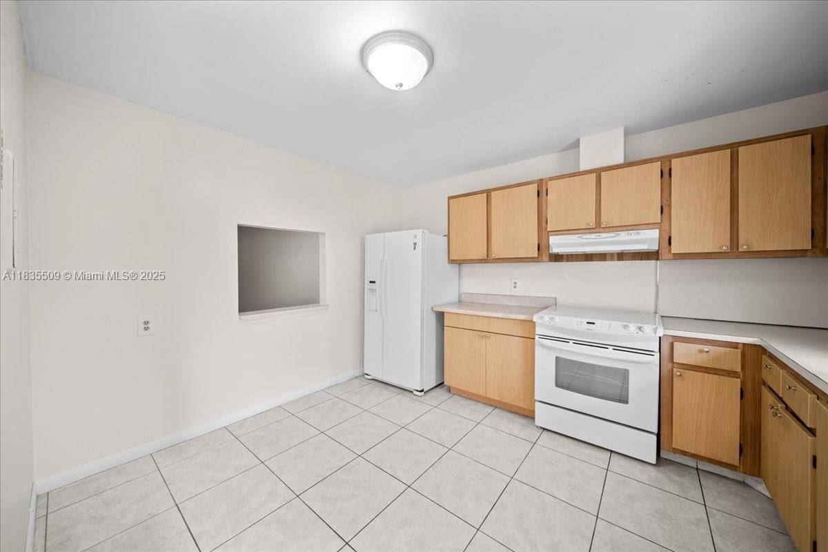 Lake Worth, FL 33467,508 Holyoke #A