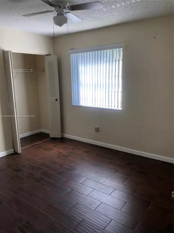 Homestead, FL 33034,1000 Constitution Dr #1000-I