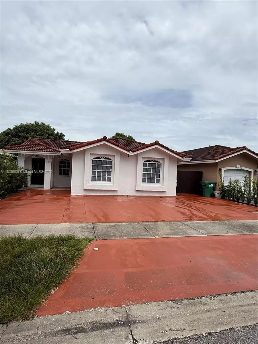 Miami, FL 33196,14320 SW 147th Ct #1