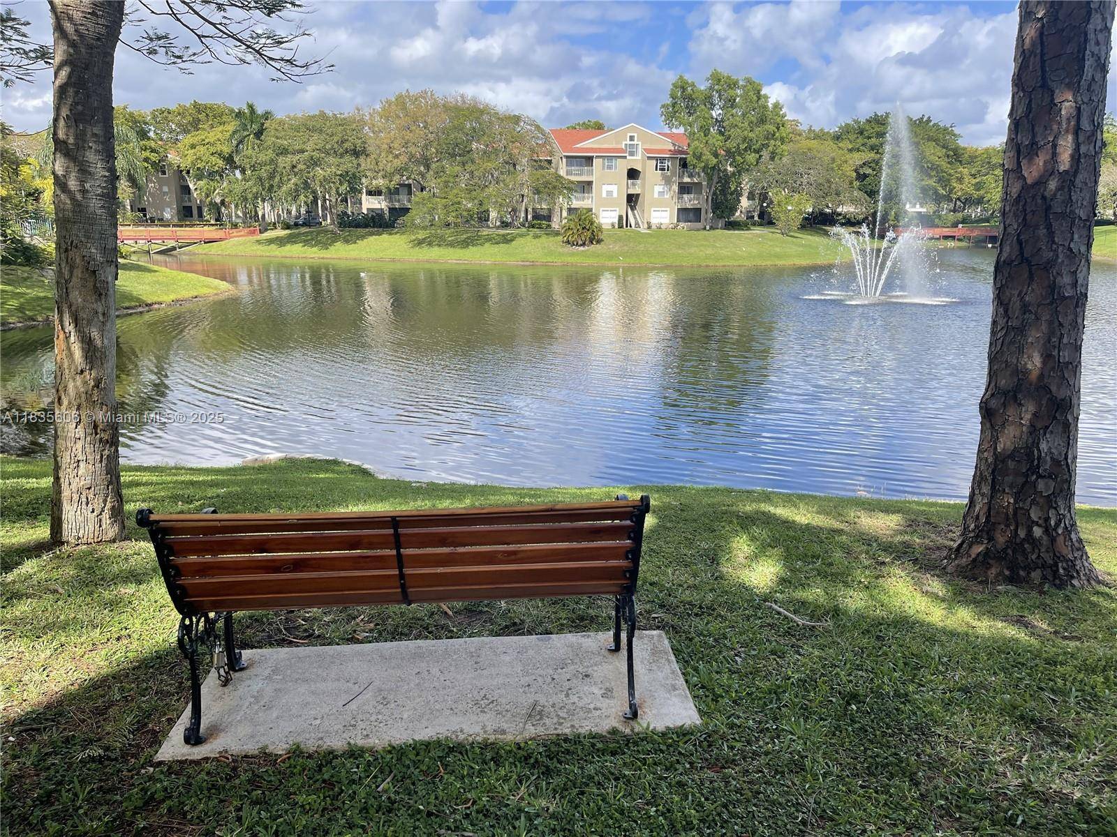 Delray Beach, FL 33445,1865 Palm Cove Blvd #9-305