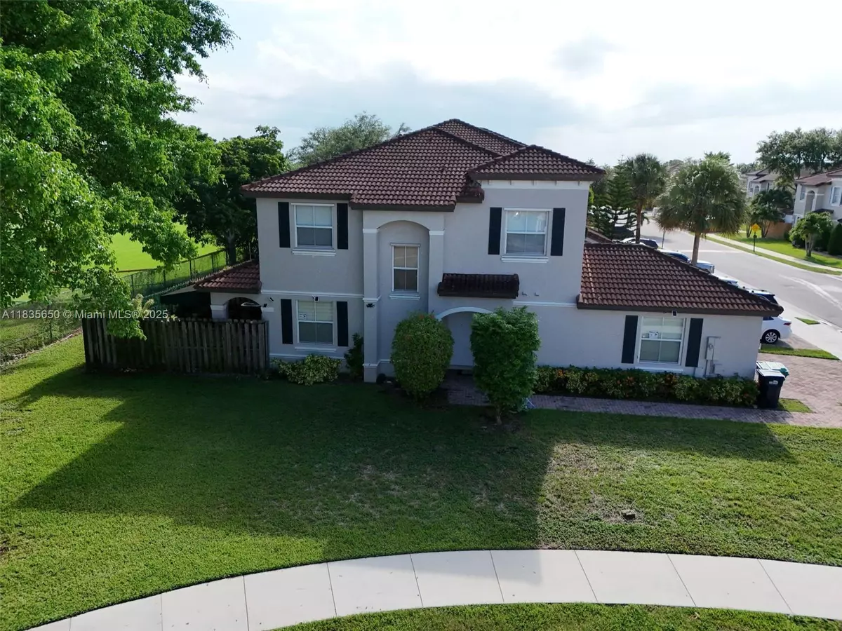 Miami, FL 33196,15260 SW 91st Ln