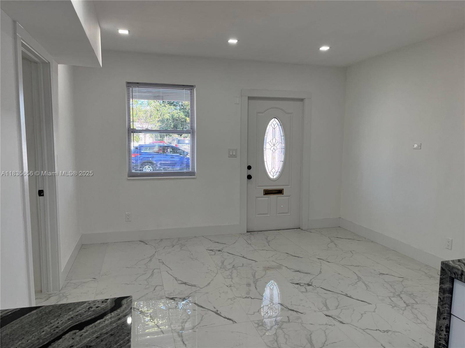 Pompano Beach, FL 33064,5301 NE 17th Ave