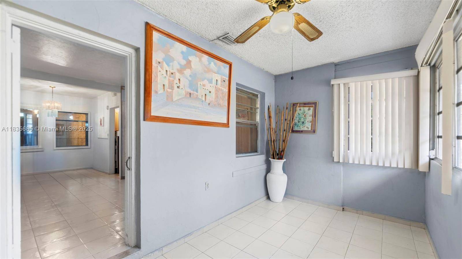Hialeah, FL 33010,521 SE 5th St