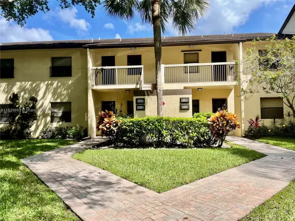 Coconut Creek, FL 33066,3137 S Carambola Cir S #2369