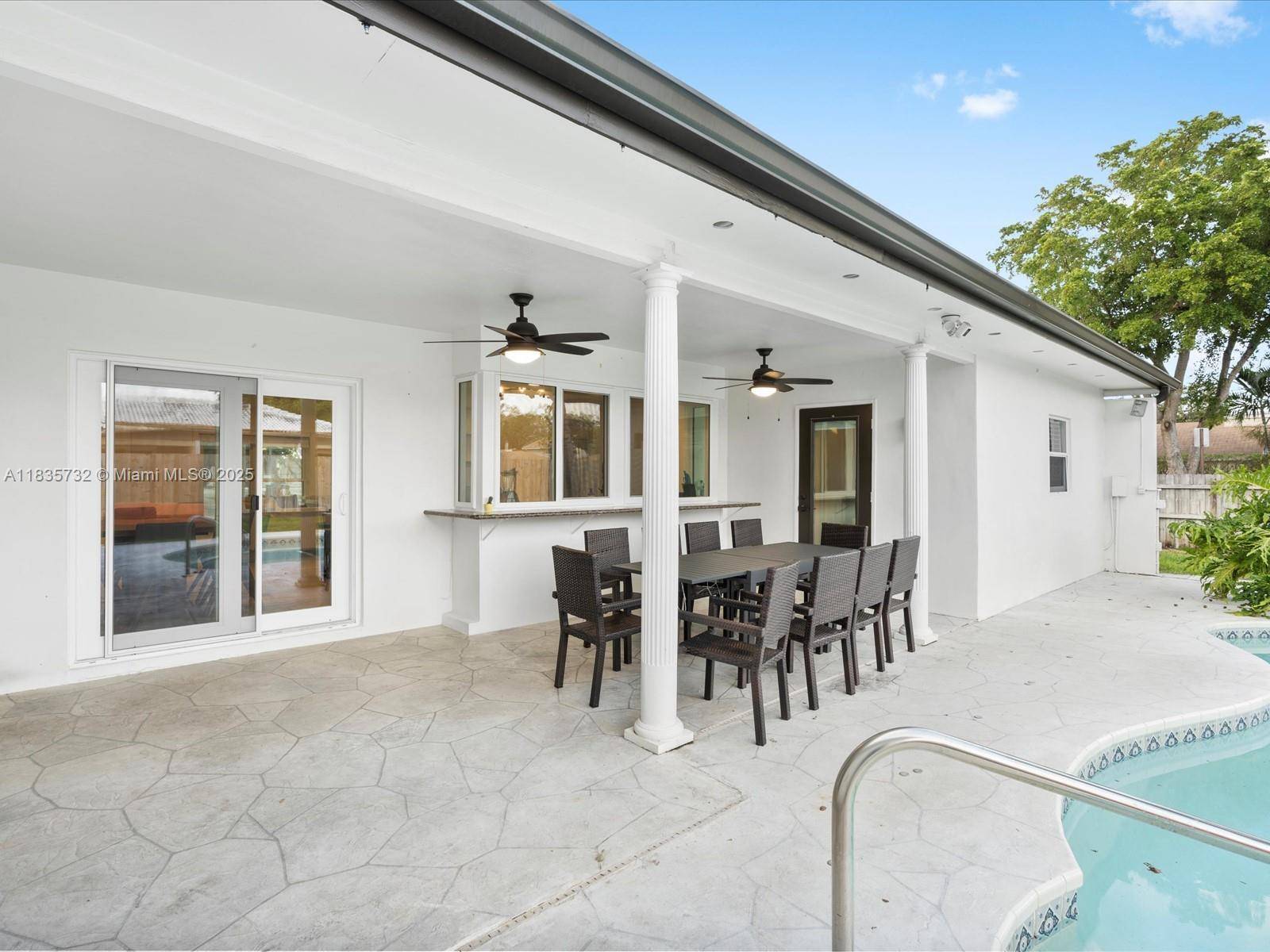 Hollywood, FL 33021,5191 Sarazen Dr