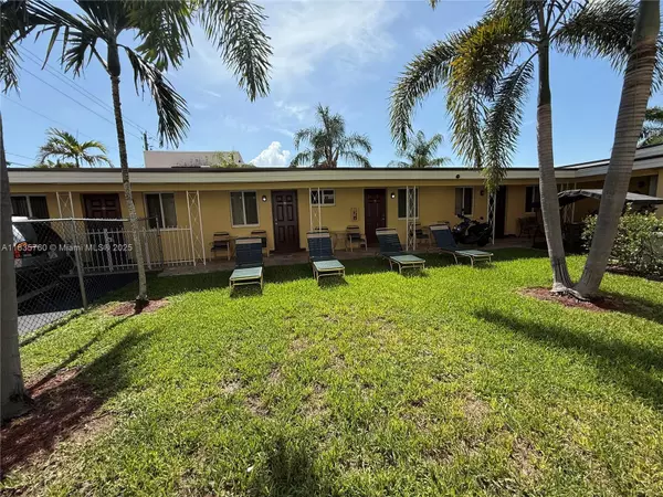 Hollywood, FL 33020,1743 Rodman St