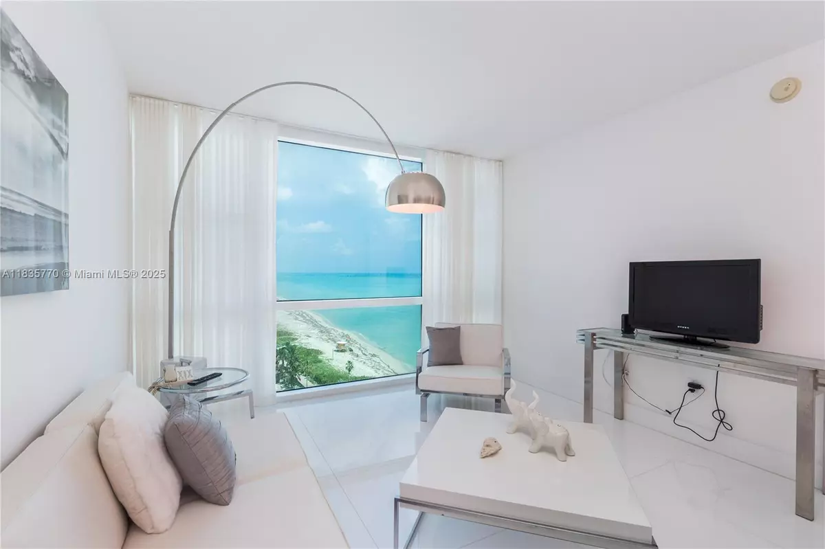 Miami Beach, FL 33141,6801 Collins Ave #1415-