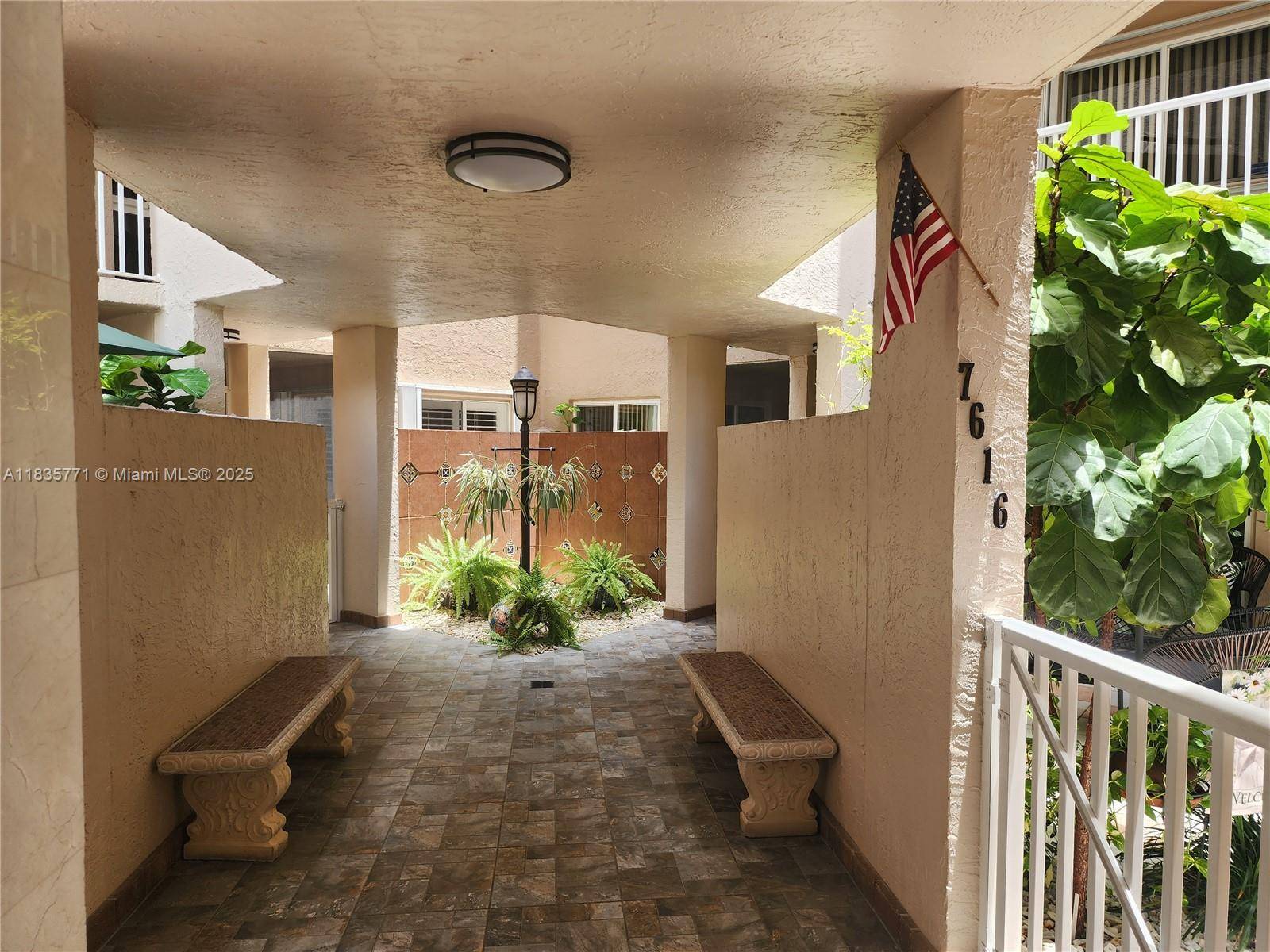 Tamarac, FL 33321,7694 Granville Dr #412E
