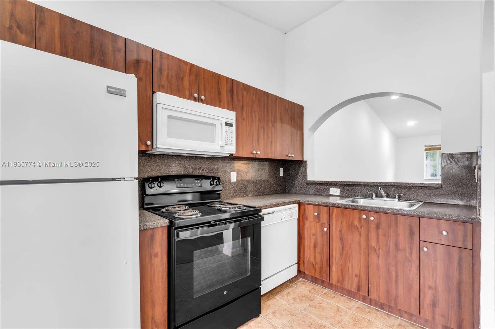 Homestead, FL 33035,1251 SE 31st Ct #205-54