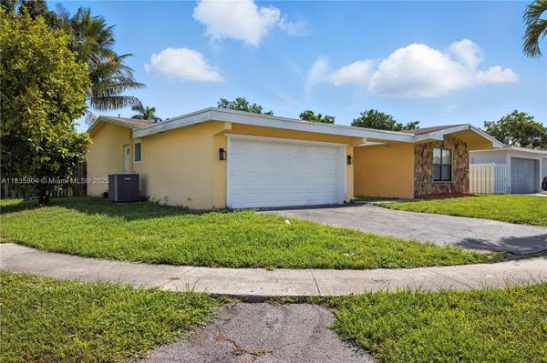 Sunrise, FL 33313,7187 NW 22nd St