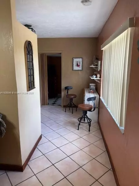 Miramar, FL 33023,6424 SW 20th St