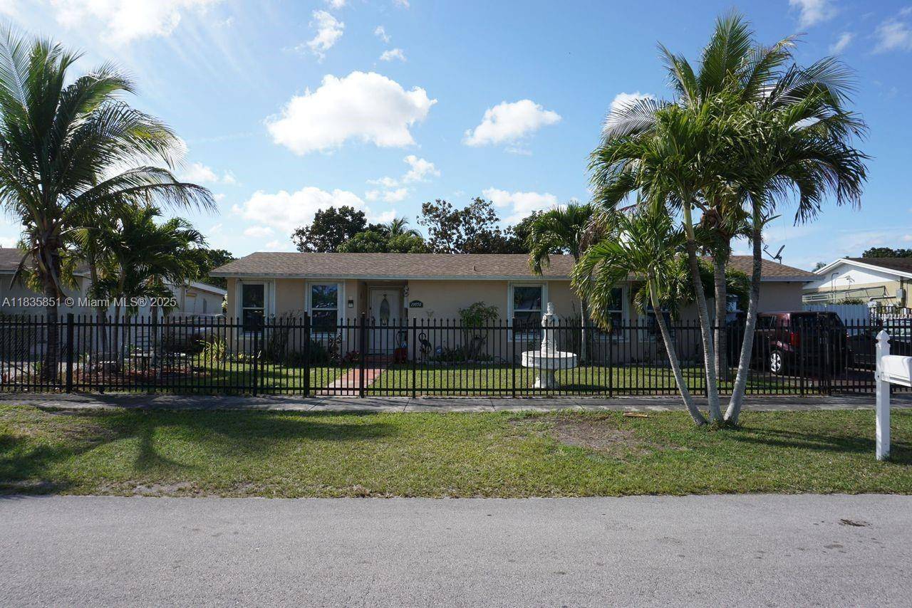 Miami, FL 33177,19050 125th Ave