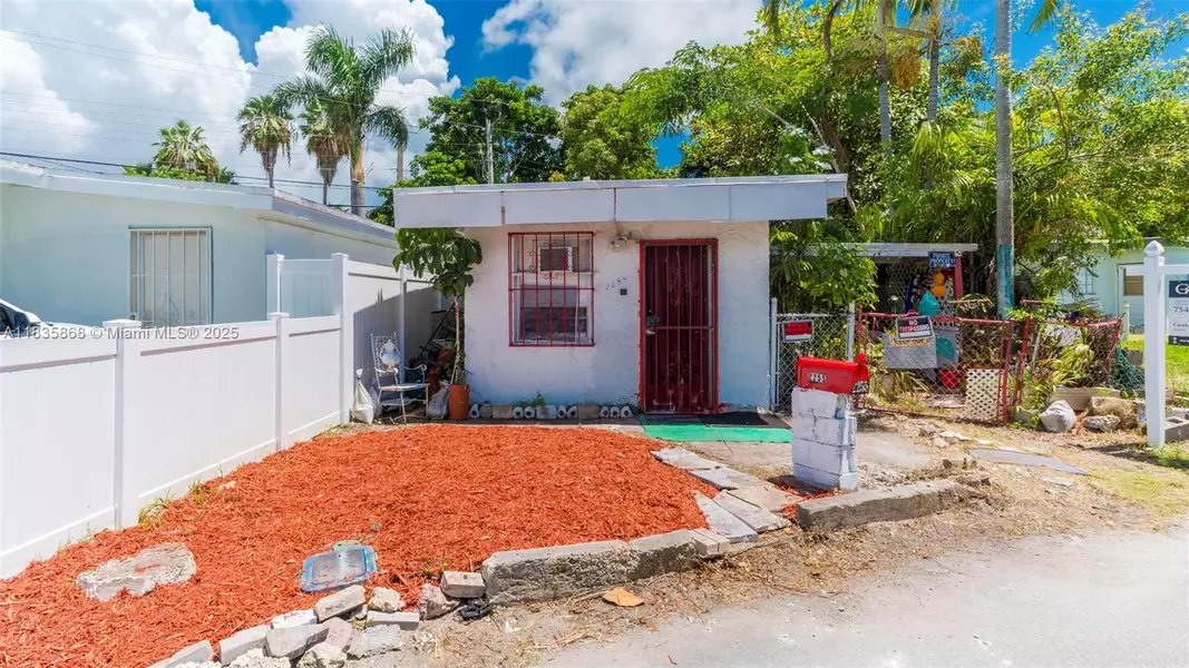 2255 NE 137th St, North Miami Beach, FL 33181