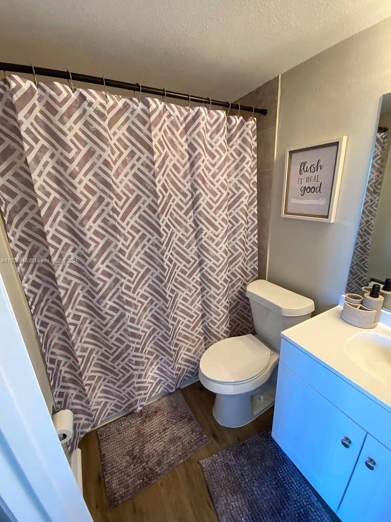 Orlando, FL 32822,6060 Village Circle #6060