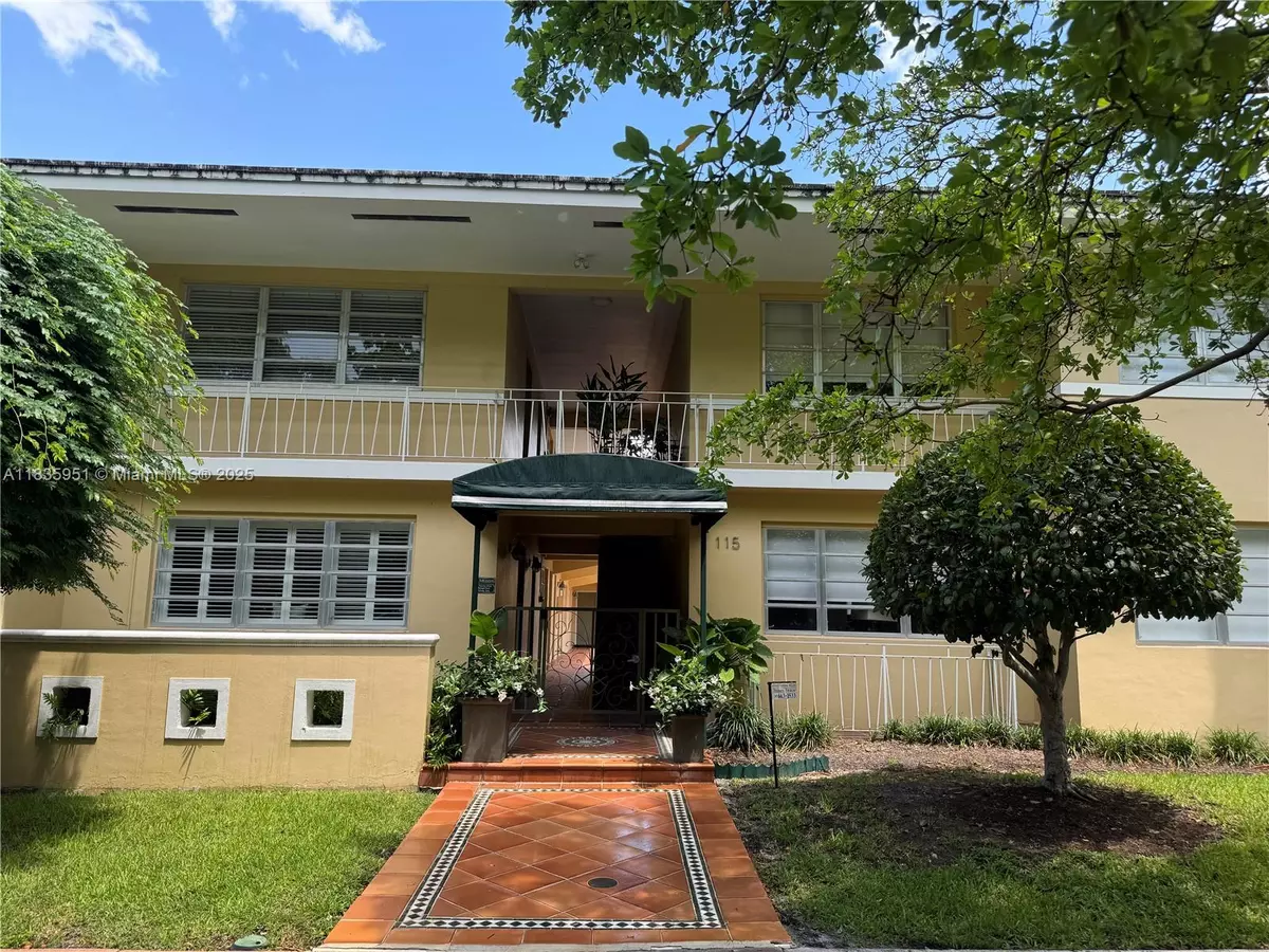 Coral Gables, FL 33134,115 Calabria Ave #14