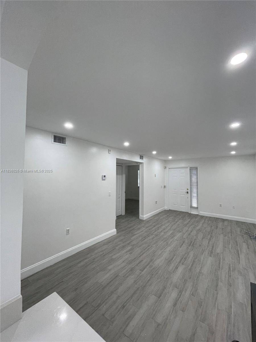 Pembroke Pines, FL 33024,2173 NW 78th Ave #103