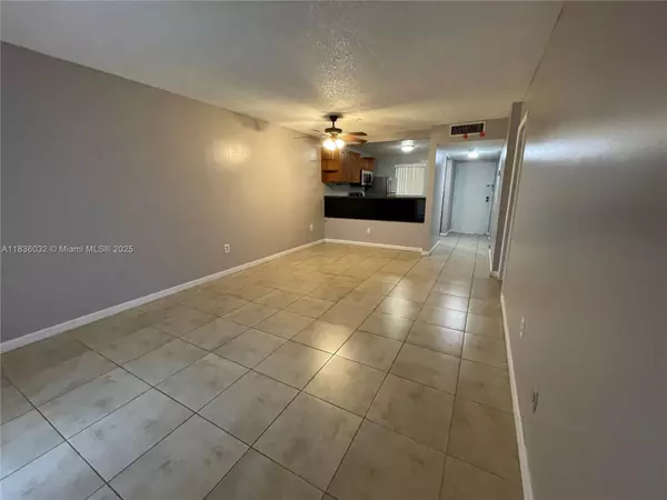 North Miami Beach, FL 33162,16750 NE 10th Ave #228
