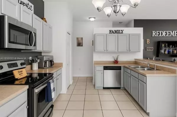 Miramar, FL 33025,2472 SW 106th Ave