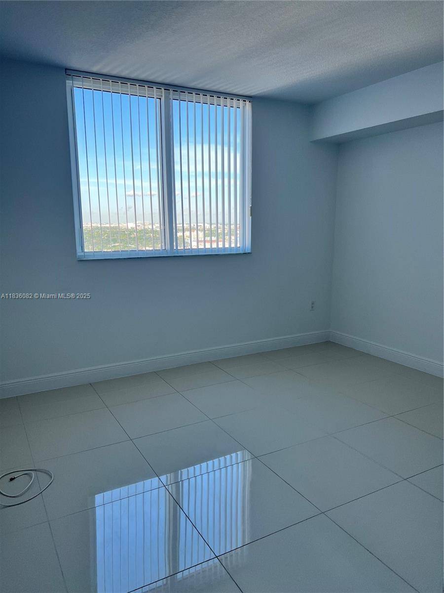Miami, FL 33125,1861 NW S River Dr #2301