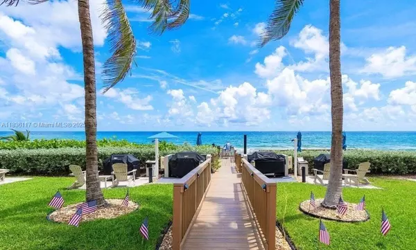 Hillsboro Beach, FL 33062,1147 Hillsboro Mile #605