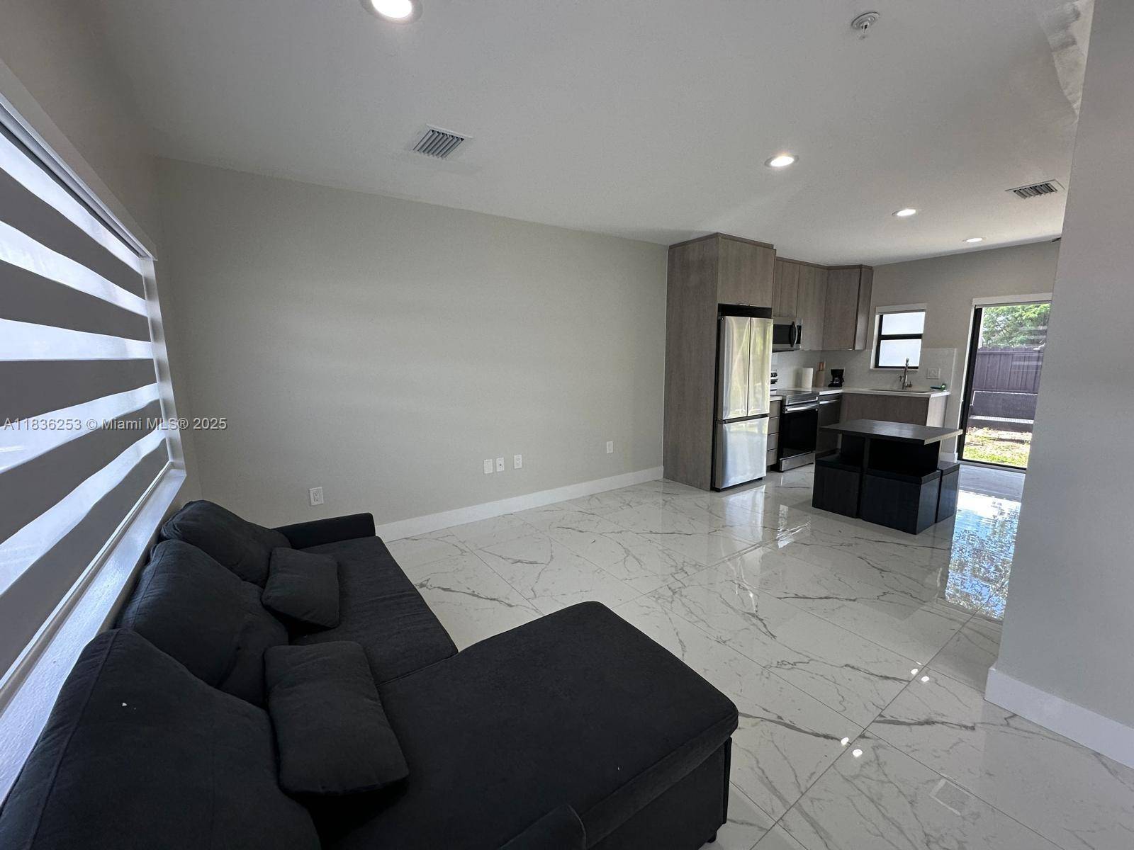 Miami Gardens, FL 33056,19213 NW 37th Ave #19197