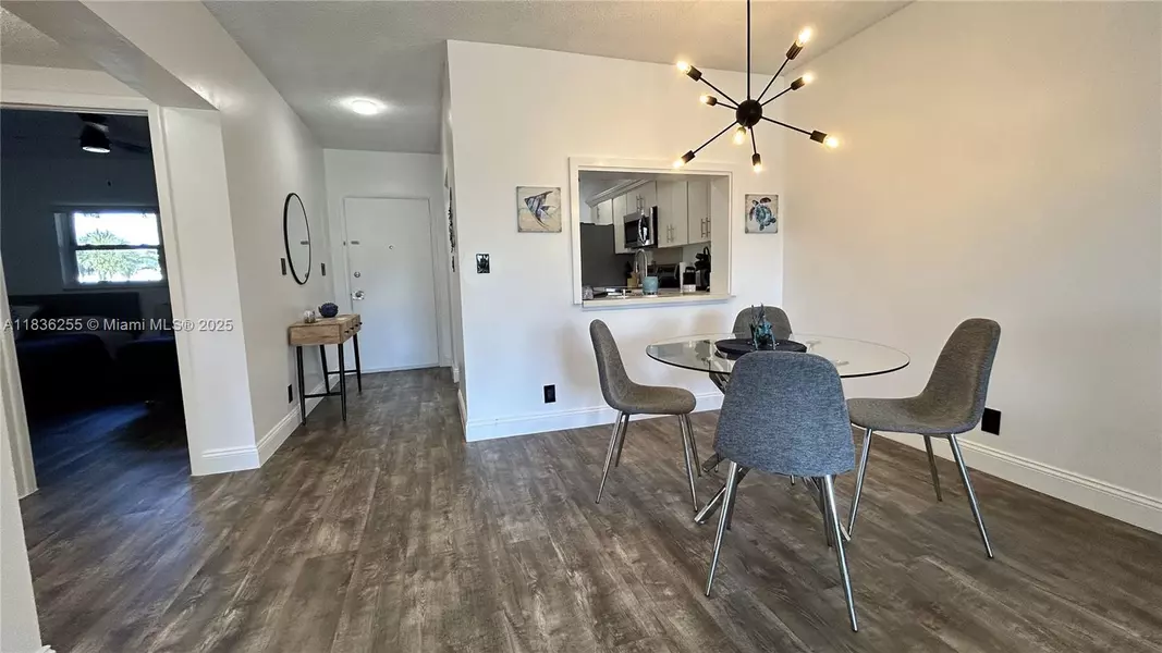4117 Bougainvilla Dr #210, Lauderdale By The Sea, FL 33308