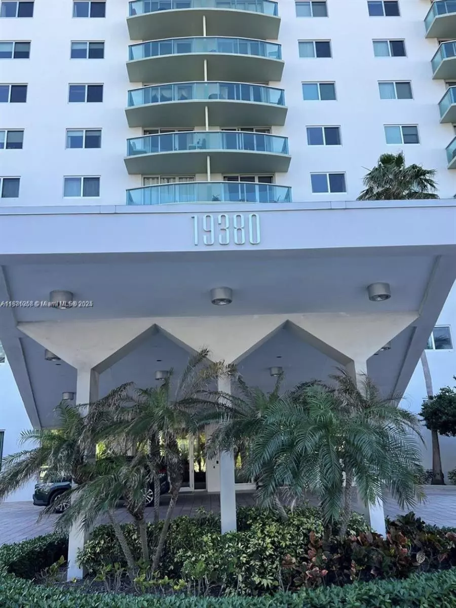 Sunny Isles Beach, FL 33160,19380 Collins Ave #1402