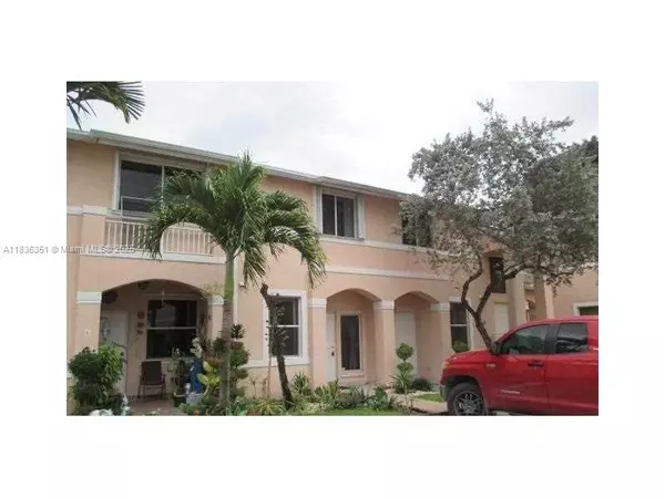 Miami, FL 33179,830 NE 212th Ter #7