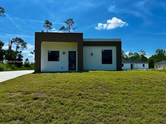 Lehigh Acres, FL 33974,323 MANGONIA AVE